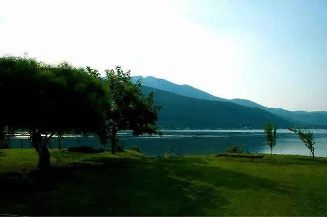 招待所 The Garden's Vlikhón
