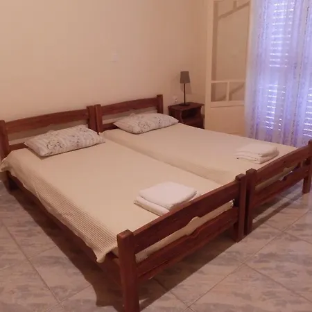 Guest house The Garden's 3*